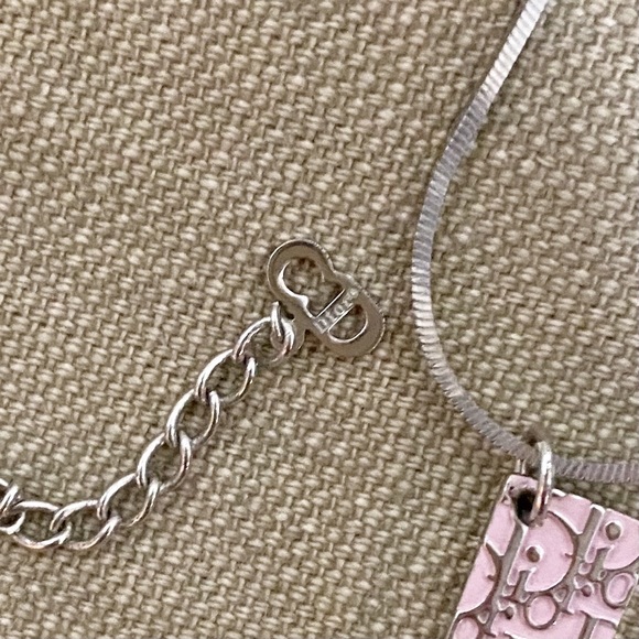 VINTAGE DIOR Necklace Trotter Baby Pink Silver Enamel Monogram Dainty - Picture 5 of 8